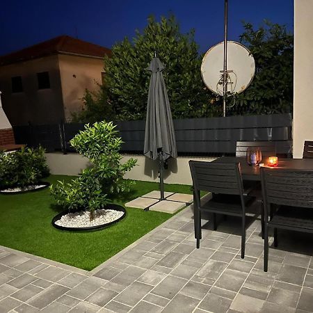 Apartamento Ante'S Split Exterior foto