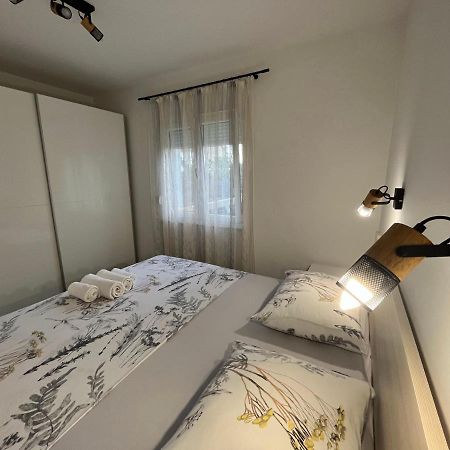 Apartamento Ante'S Split Exterior foto