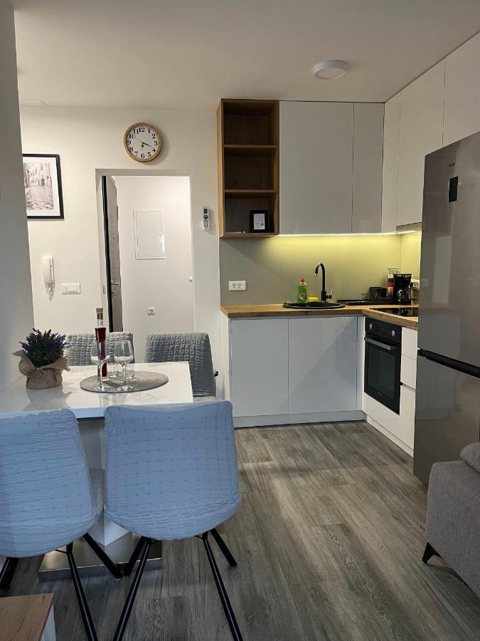 Apartamento Ante'S Split Exterior foto